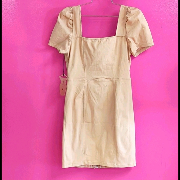 Short dress - Picture 2 of 3